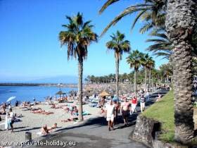 Die Playa el Camisón - Eine kleine Bucht mit hellem Sand im Süden Teneriffas