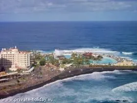 Die Playa Martiánez - Ein wahres Surferparadies im grünen Norden Teneriffas