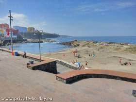 Der Naturstrand Playa del Arenal bei Bajamar auf der Kanareninsel Teneriffa