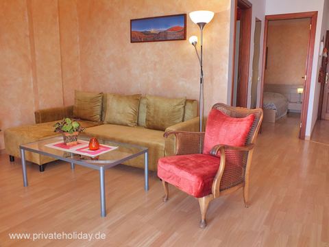 Wohnzimmer mit Sofa und Sessel – El Sauzal, Teneriffa