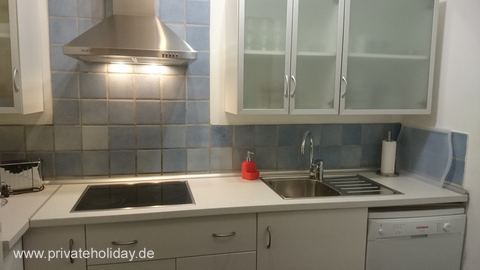 Kitchen with induction hob and stainless steel sink – La Matanza, Tenerife