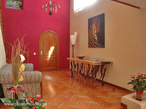 Hol z konsolą i wysokim sufitem – Chayofa, Tenerife