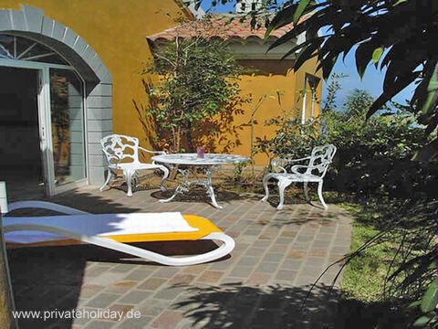 Terrasse mit Sitzgruppe und Sonnenliege – Tacoronte, Teneriffa