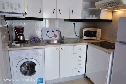 Kitchenette with washing machine and microwave – Los Cristianos, Tenerife