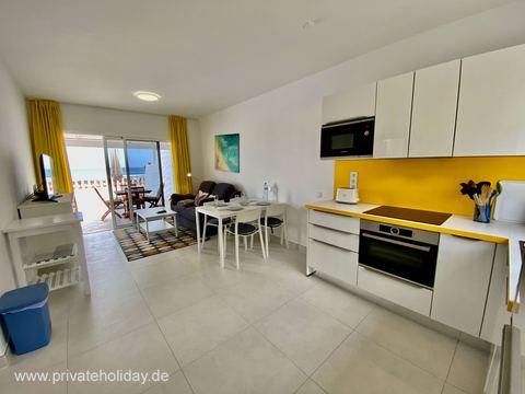 Otwarty salon z kuchnią i tarasem – Costa Calma, Fuerteventura