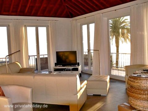 Holiday villa with terraces and sea view in an isolated location in Tijarafe – Tijarafe, La Palma – Photo 2 / 25