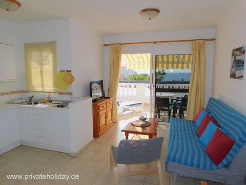 Salon i kuchnia z wyjściem na taras – Costa Calma, Fuerteventura