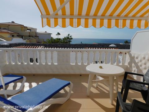 Überdachte Terrasse mit Meerblick und Liegen – Costa Calma, Fuerteventura