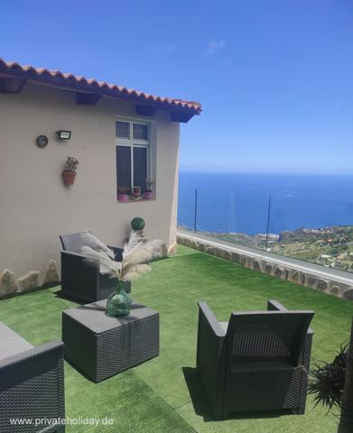 Terraza con sillones y vistas al mar – La Guancha, Tenerife