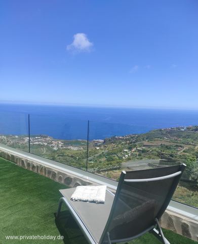 Sonnenterrasse mit Liege und Panoramameerblick – La Guancha, Teneriffa