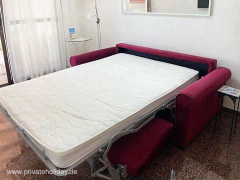 Slaapbank met uitgeklapte matras – Alcalá, Teneriffa