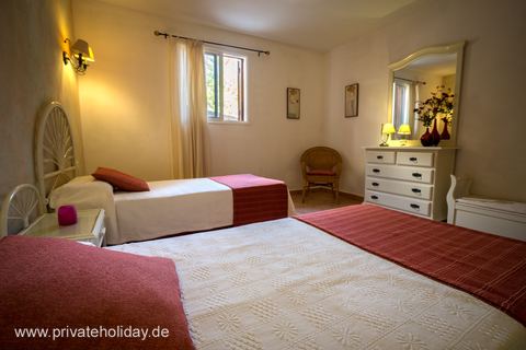 Vakantiehuis met zwembad en uitzicht op de tuin in Candelaria – Candelaria, Teneriffa – Foto 5 / 14