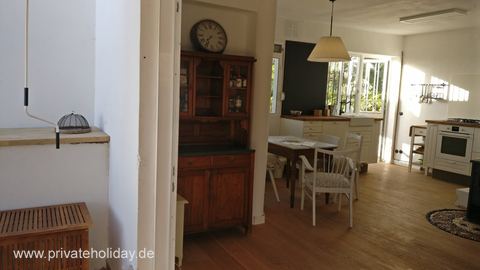 Lichte woonruimte met eettafel en kitchenette – Chio, Teneriffa