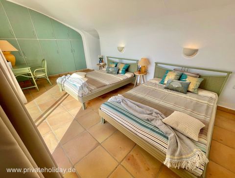 Dormitorio con dos camas individuales y armario empotrado – Costa Calma, Fuerteventura