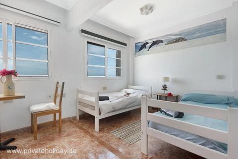 Slaapkamer met twee eenpersoonsbedden en zeezicht – Puerto de la Cruz, Teneriffa