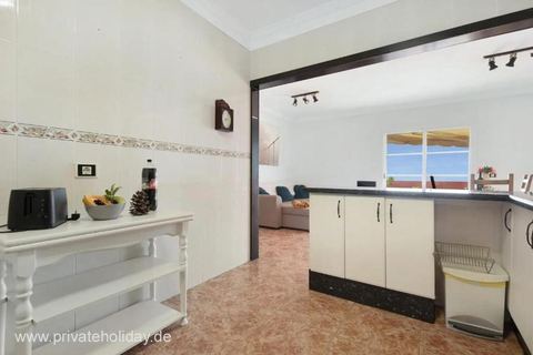 Open keuken met bar en uitzicht op zee – Puerto de la Cruz, Teneriffa