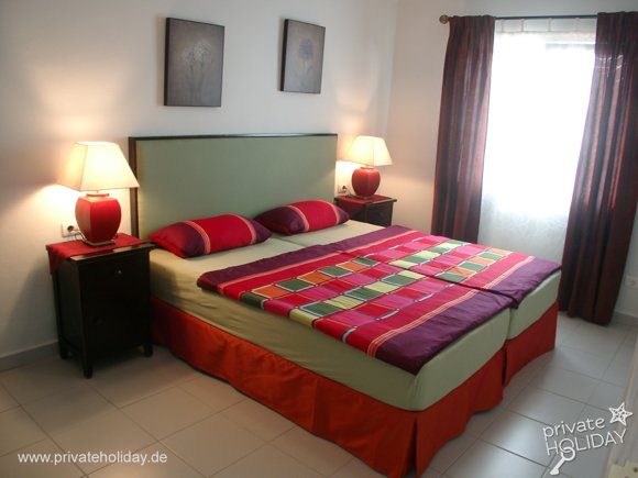 Chambre avec lit double et lampes de chevet – Chio, Ténérife