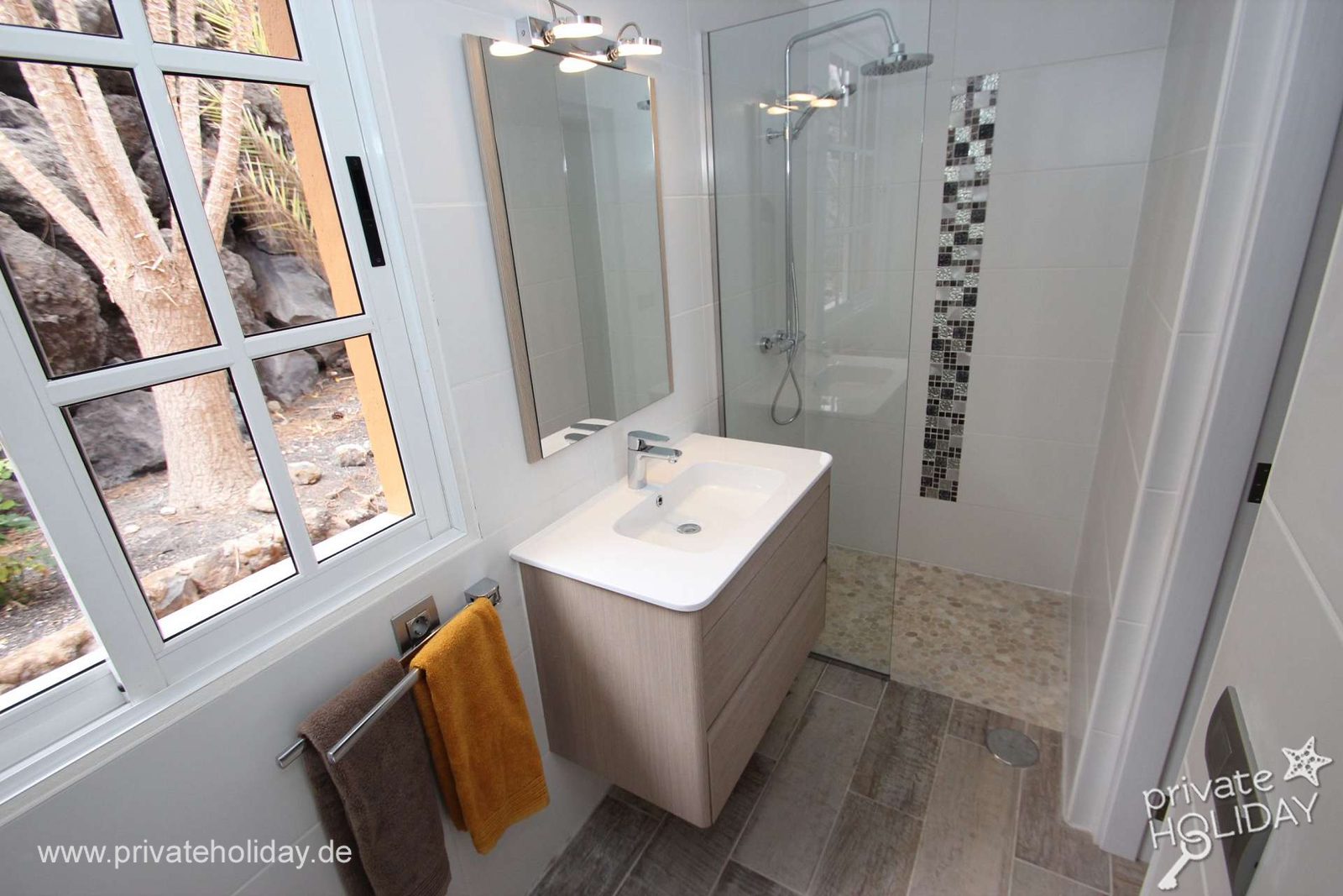 Bagno con doccia walk-in e lavabo – Chio, Tenerife
