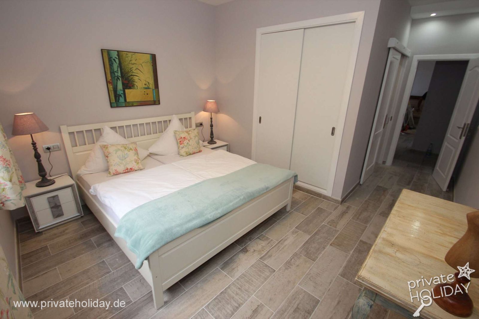 Camera da letto con letto matrimoniale e armadio scorrevole – Chio, Tenerife