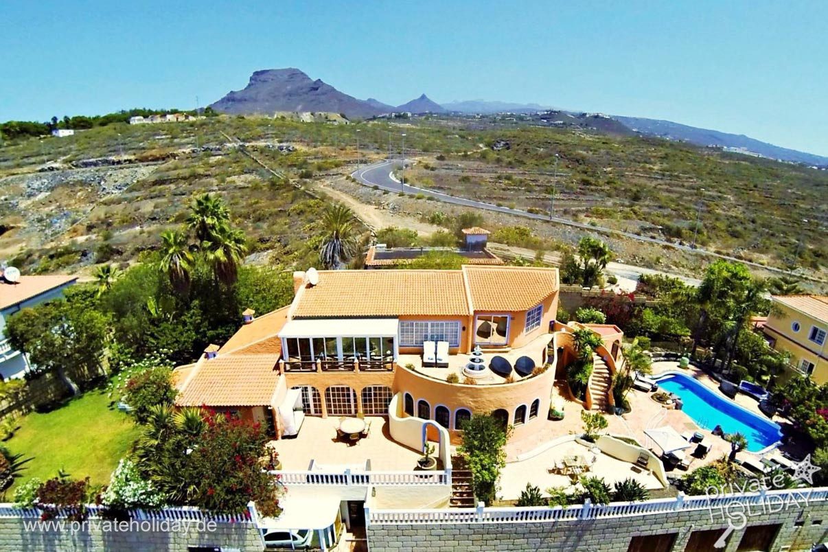 Willa z basenem i widokiem na ogród – Chayofa, Tenerife