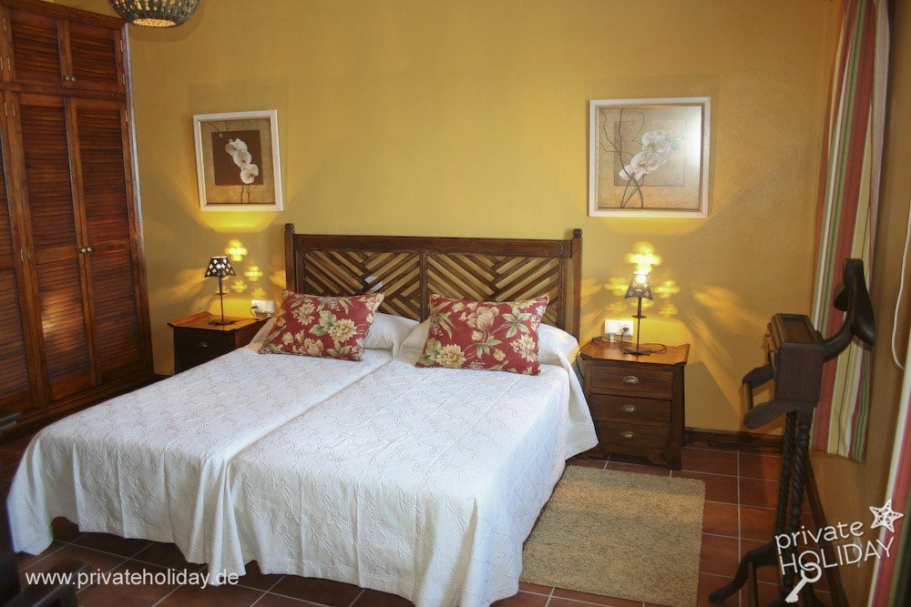 Chambre avec lit double et armoire – Puerto de la Cruz, Ténérife