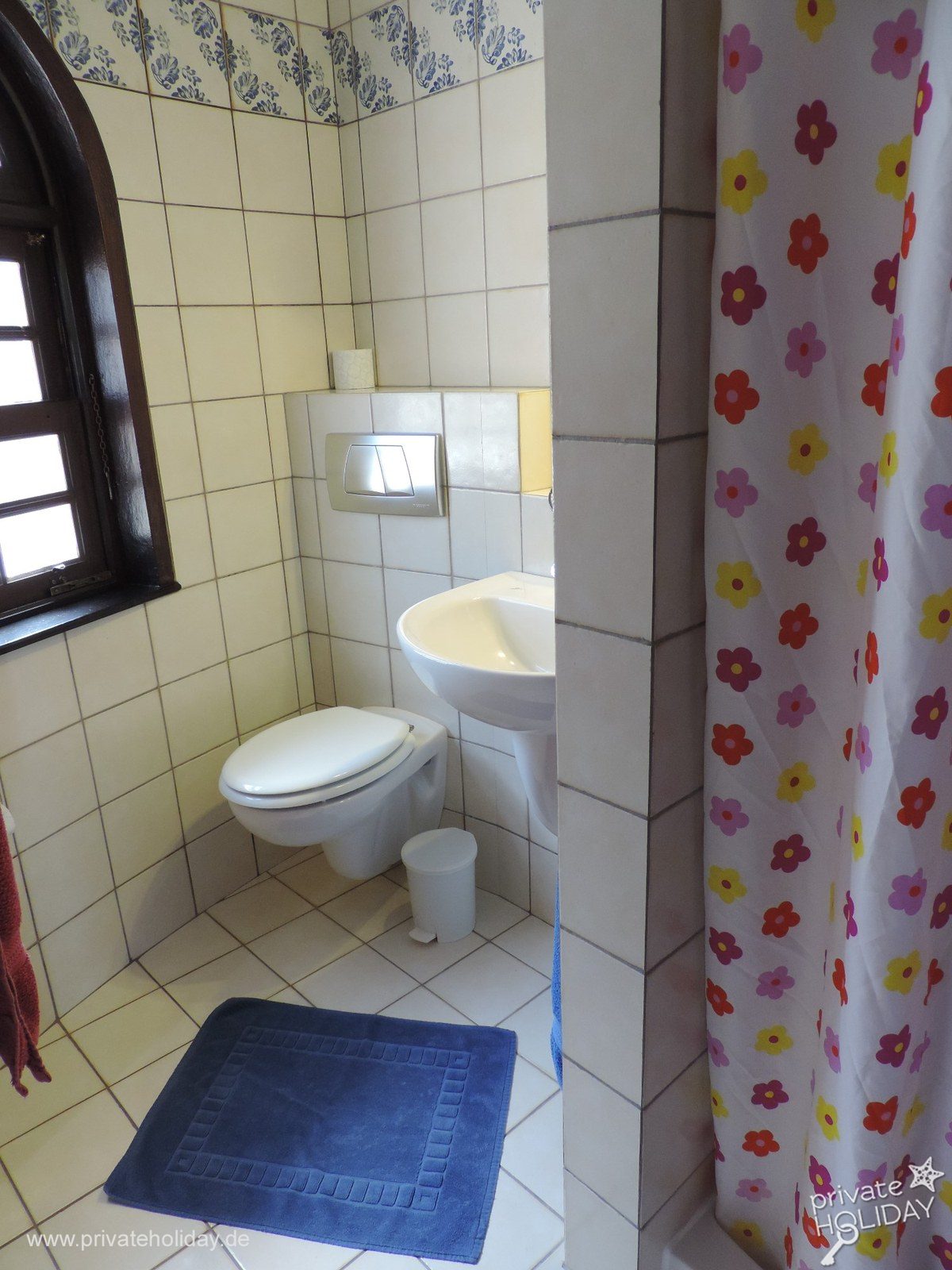 Salle de bain avec douche et lavabo – La Matanza, Ténérife