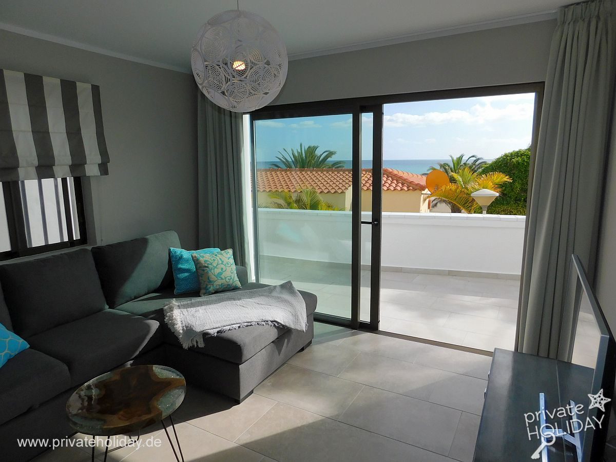 Living room with balcony and sea view – Costa Calma, Fuerteventura