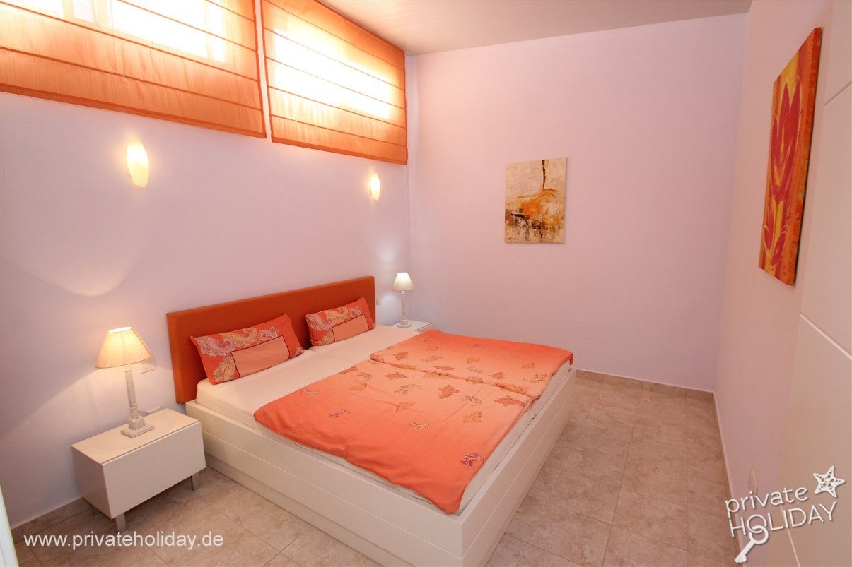 Chambre avec lit double et linge rose – Alcalá, Ténérife