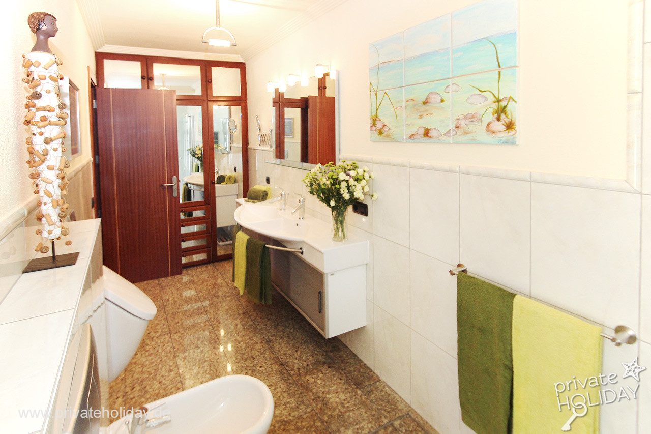 Bagno con lavabo e cabina doccia – Alcalá, Tenerife