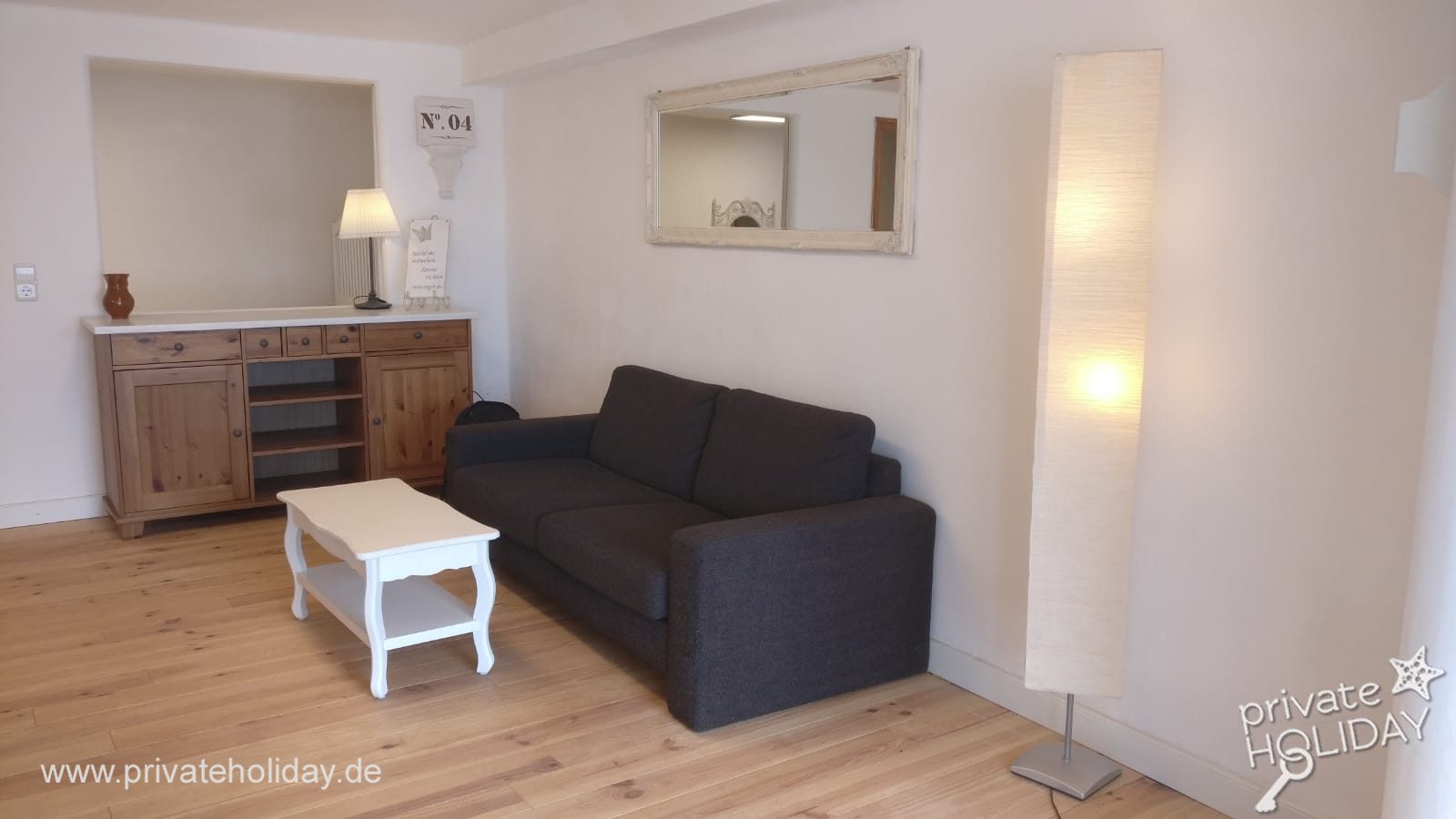 Salon avec canapé et buffet – Chio, Ténérife