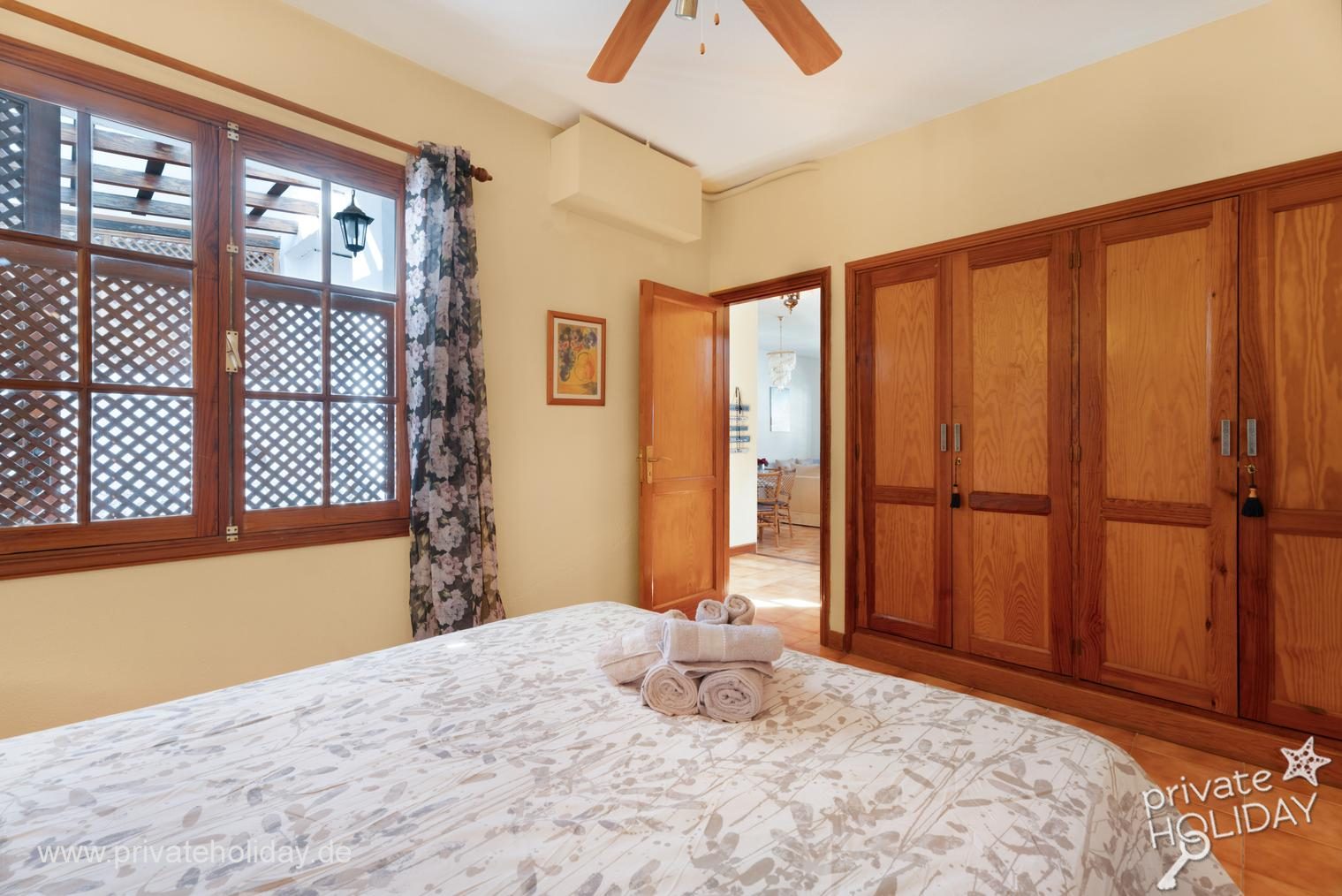 Chambre avec lit double et armoire – Los Gigantes, Ténérife